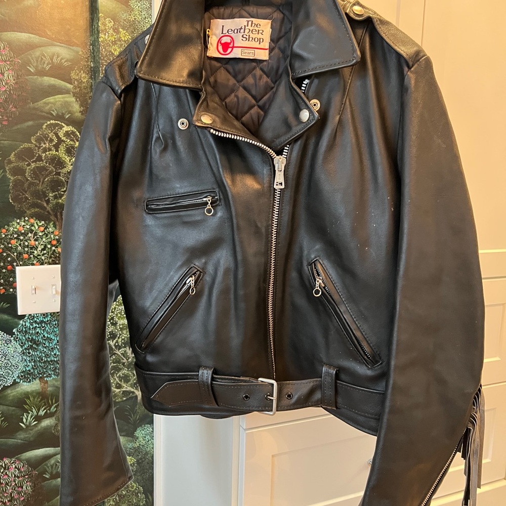 Women's vintage Black Leather Jacket